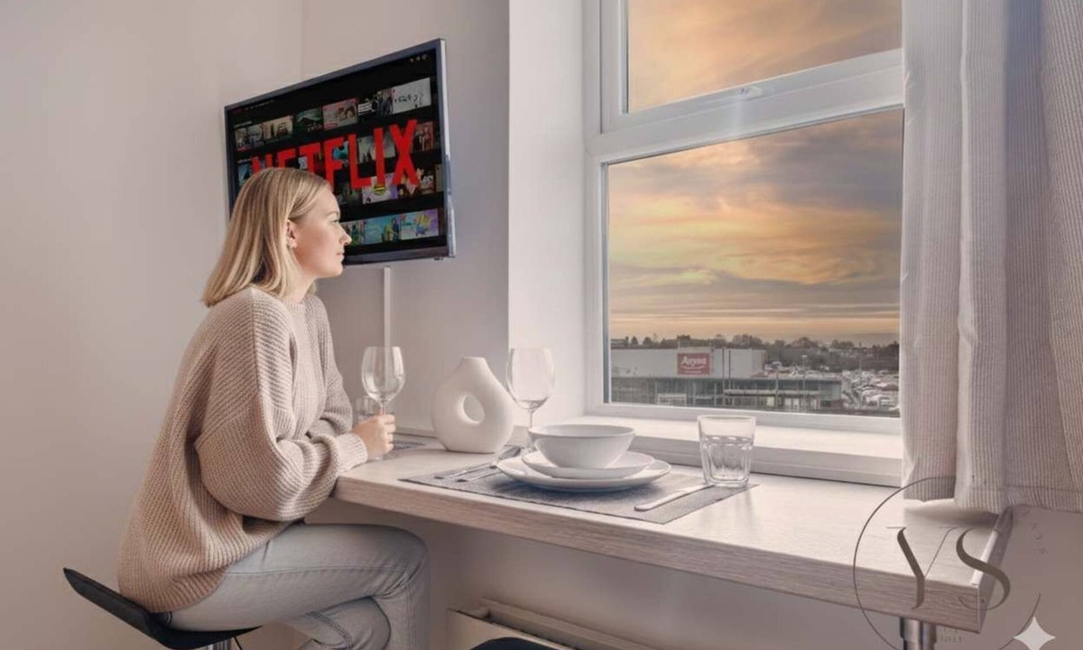 Stoke-on-Trent Apartment | Modern Longton Studio w/Self Check-In