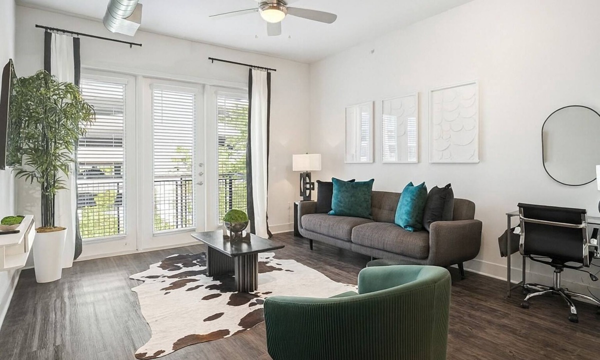 Dallas Design District Apartment | Modern Luxe Serenity - 1BR - Near Downtown