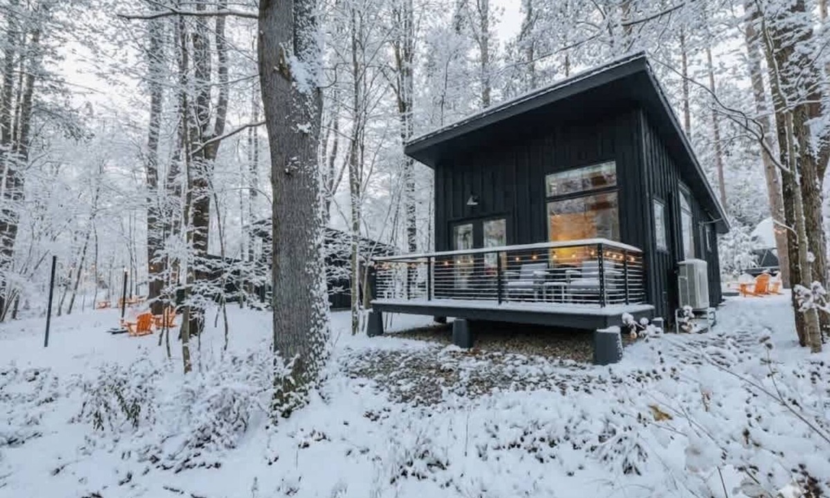 Freeport Cabin | Modern, Luxurious, Cabin in the Woods - 05