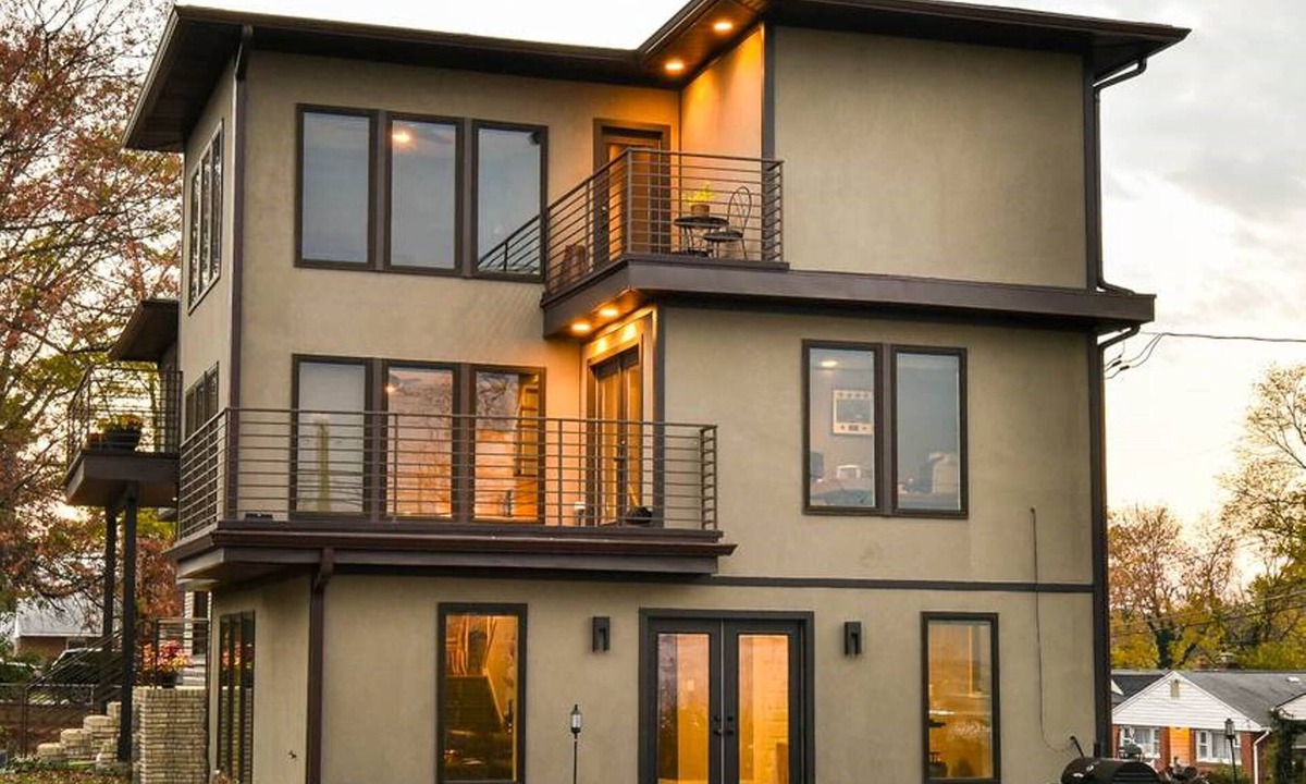 Pentagon City House | Modern Luxury 5 minutes to DC