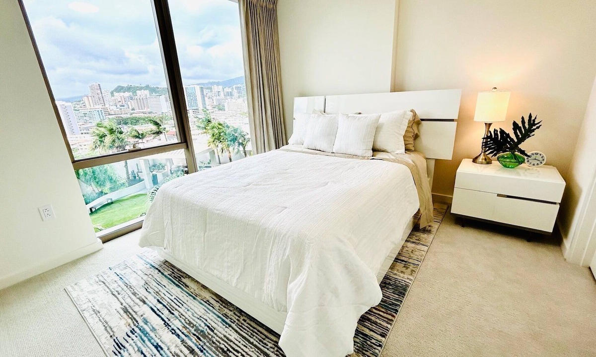Ala Moana Condo | "MODERN LUXURY CONDO 2BR/2BA/2PKG AT SKY ALA MOANA"