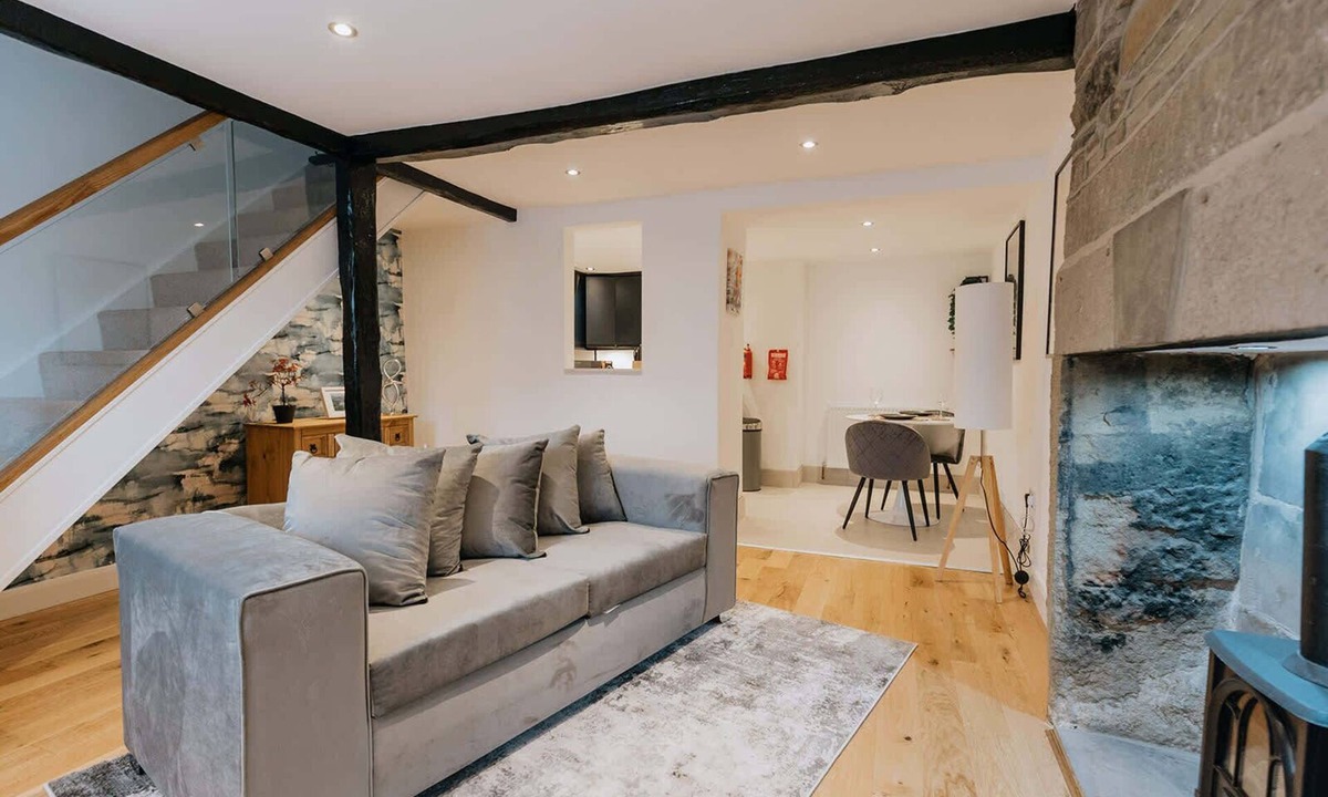 Holmbridge House | Modern Luxury Cottage based in Holmfirth