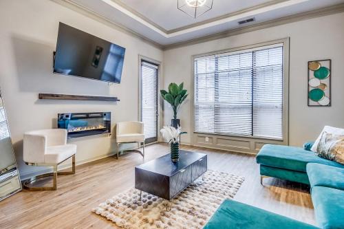 Cumberland Apartment | Modern luxury retreat!