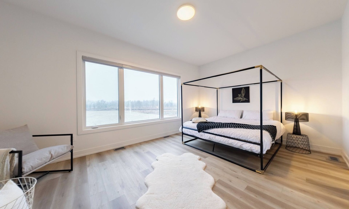 Cumberland Beach House | Modern Luxury Retreat with Stunning Views & Open Concept Design