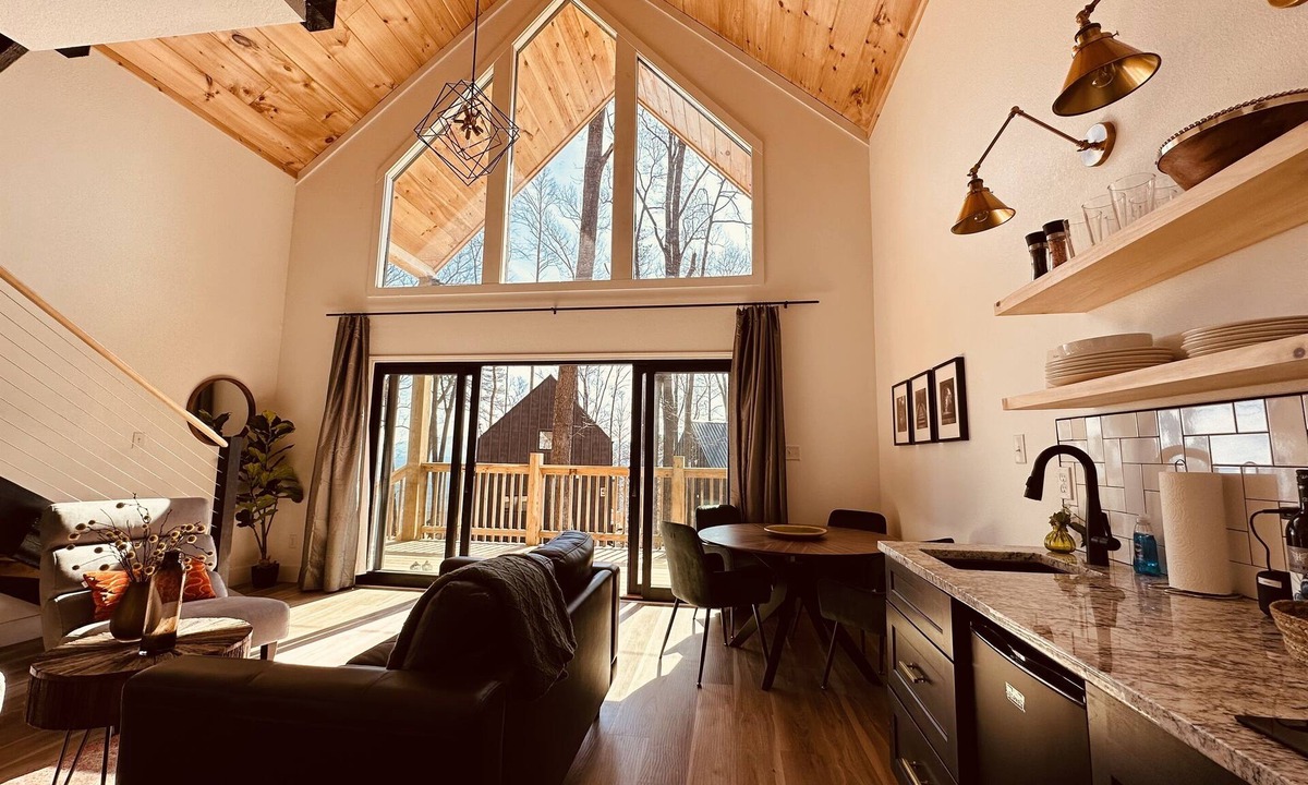 Sevierville Cottage | Modern Mountain Cottage | Spring Escape - 3