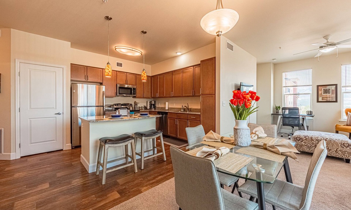 Briargate Apartment | Modern Mountain view very clean