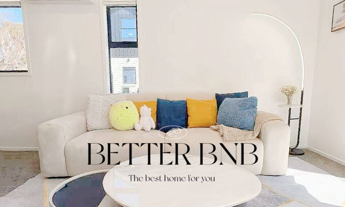 Trentham House | Modern & New 3 Beds 6 Guests