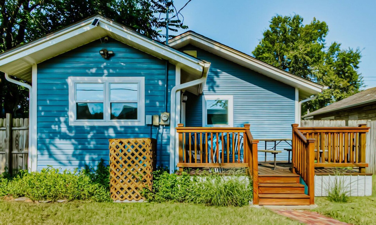 Norman House | Modern Norman Bungalow 5 Min to OU Sleeps 6