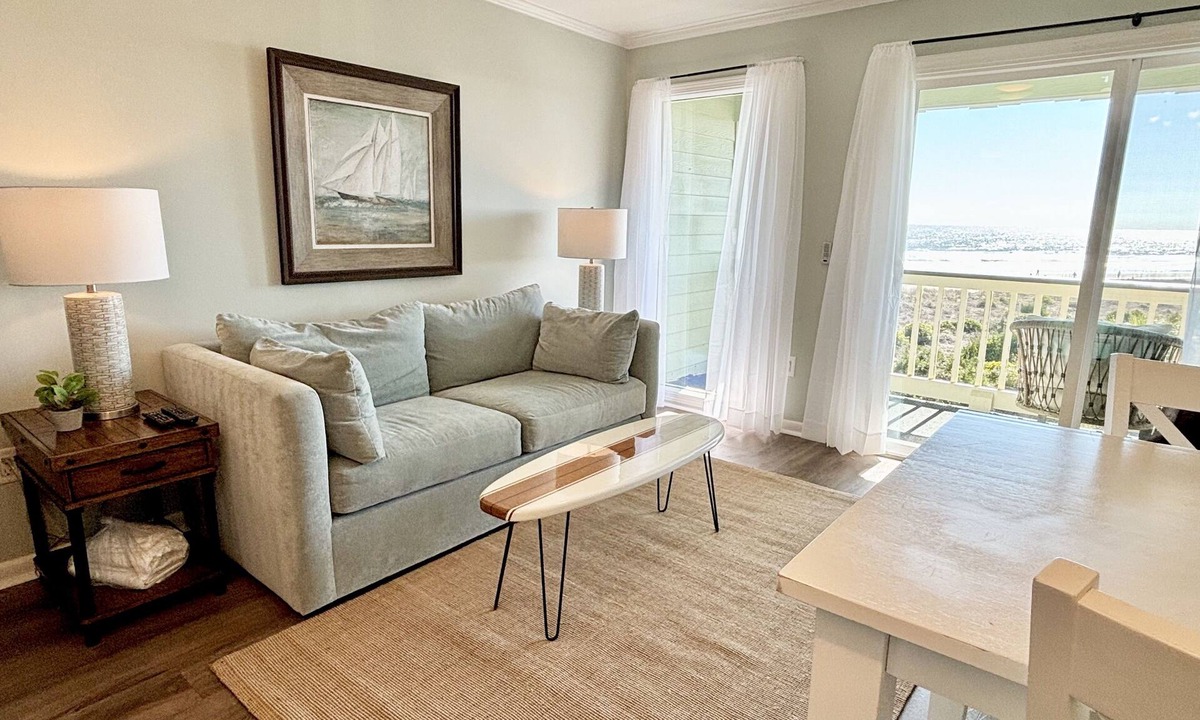 Isle of Palms Condo | Modern Ocean Front Condo! Community Pool & Pier!