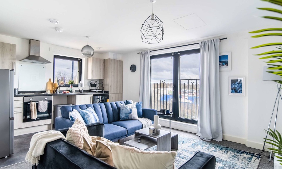 George Green Apartment | Modern One Bed Apt Near Heathrow