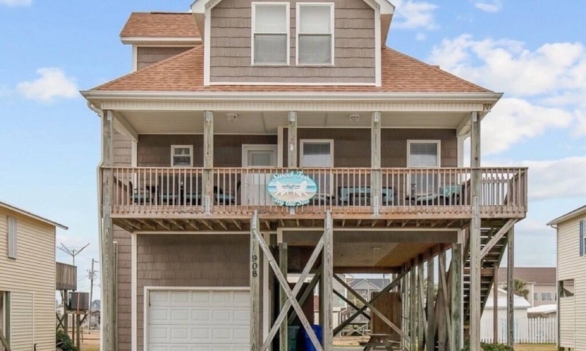 Surf City House | Modern Pet Friendly Home ~Ocean & ICW Views + Elevator 🐬☀️🌊