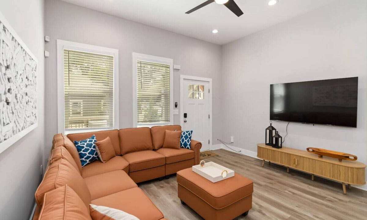 Midtown House | Modern Piedmont Park Retreat