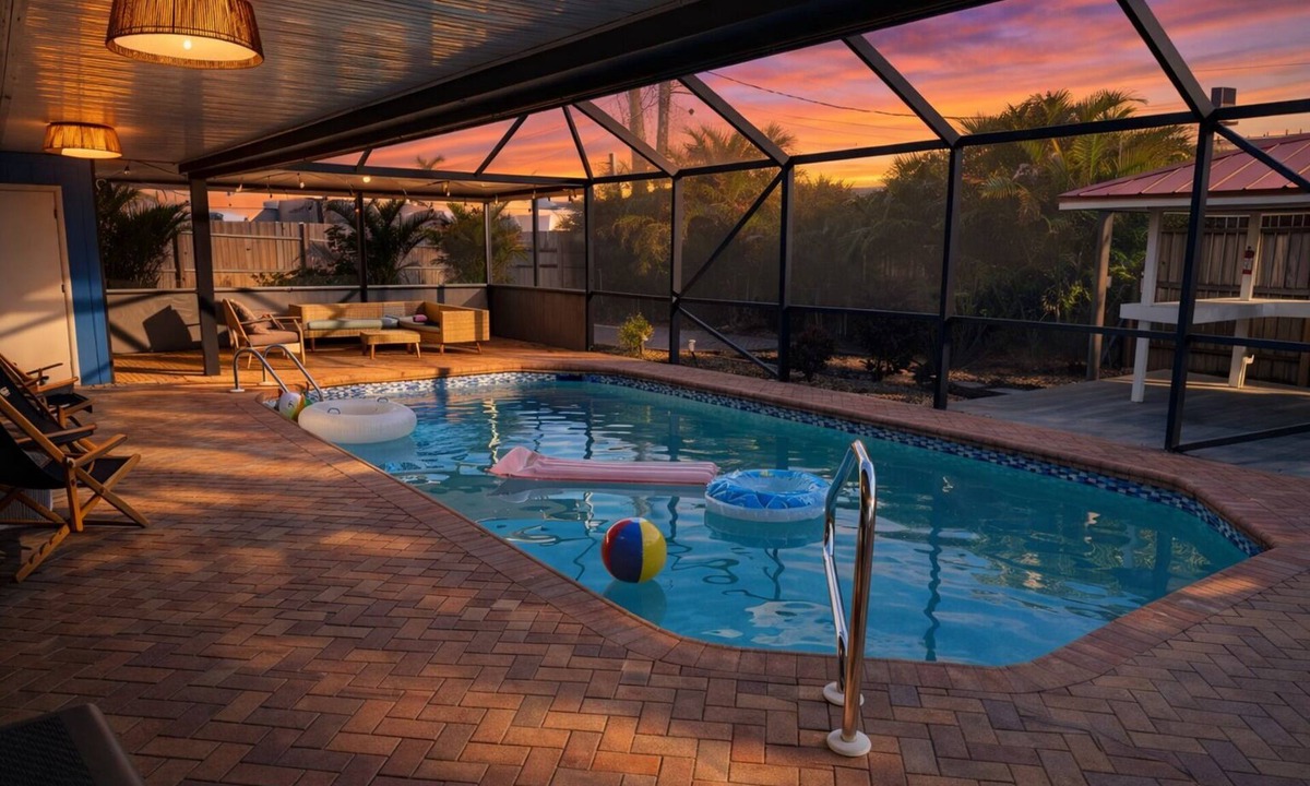 Winkler House | Modern Pool Home Central Fort Myers Location