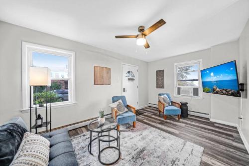 Gulph Mills House | Modern & Quant KOP 3 Bed/1 ba