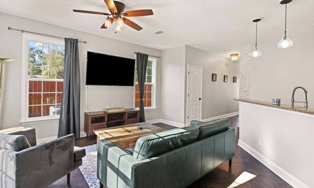 Brunswick House | Modern Retreat