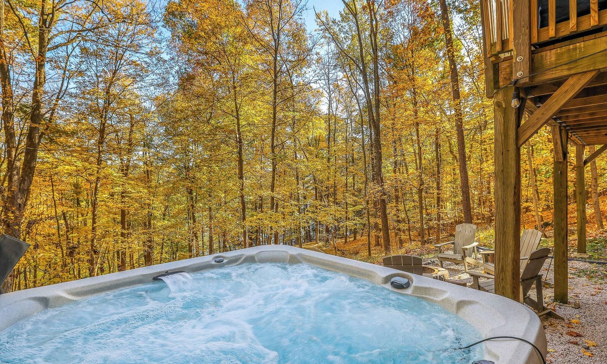 East Stroudsburg Ski Chalet | Modern Rustic Private Chalet