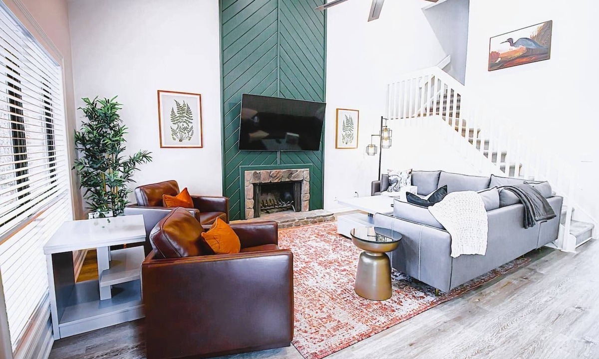 Sandy Springs House | Modern Sandy Springs Stay | Near Buckhead
