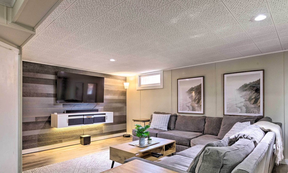 Roxhill Apartment | Modern Seattle Basement Apt ~ 5 Mi to Alki Beach