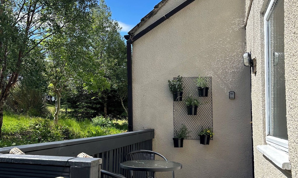 Breakish Apartment | Modern self-contained flat, Isle of Skye