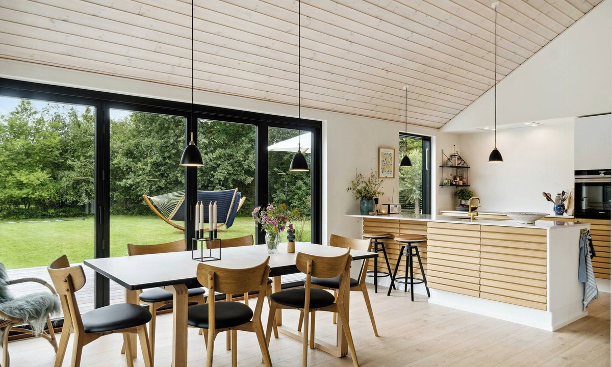 Gedesby House | Modern sleek house in Gedser