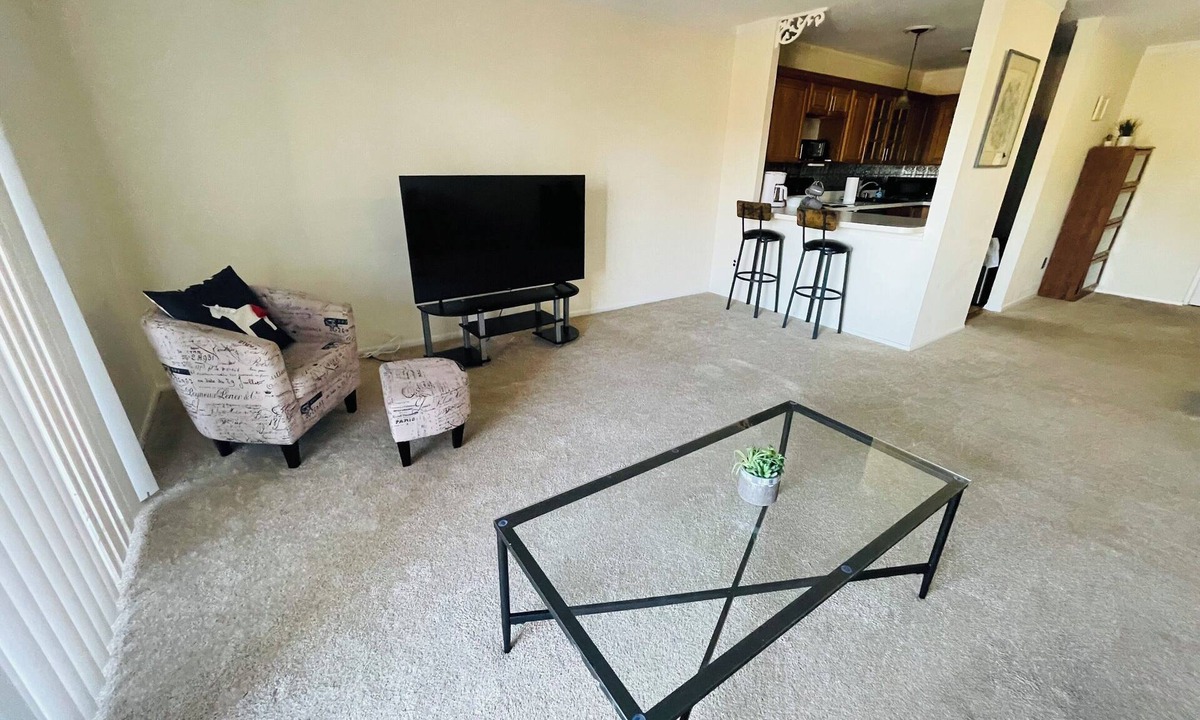 Elkins Park Apartment | Modern & Spacious 2BR/2BA | Long-Stay Friendly