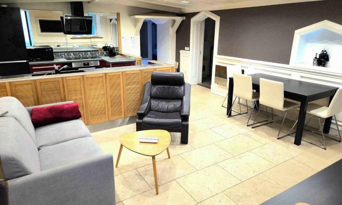 Hastings Apartment | Modern & Spacious Apartment Hypercentre CAEN