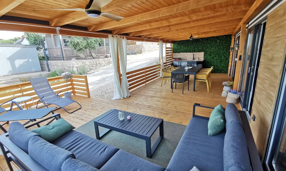 Simuni House | Modern, spacious, comfortable and beautiful summer house for 8 people.
