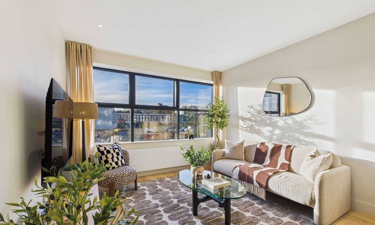 St. Pancras and Somers Town Apartment | Modern St Pancras Apartment