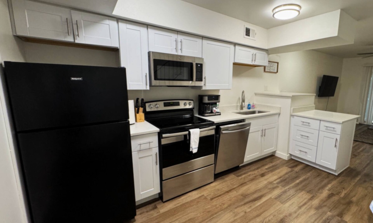 Capital View Apartment | Modern Stay Near UAMS, Downtown & Attractions
