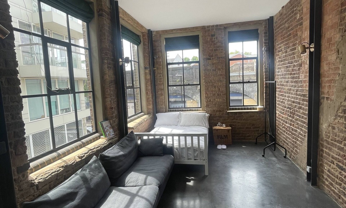 Hackney Apartment | modern studio apartment