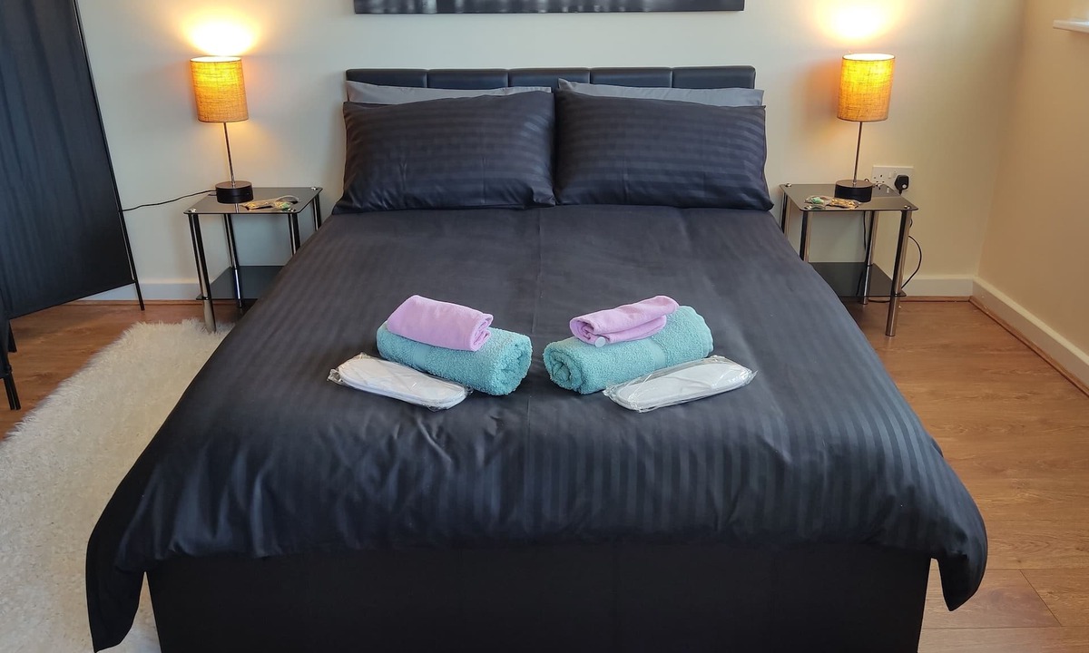 Wigan Apartment | Modern Studio Flat in Wigan