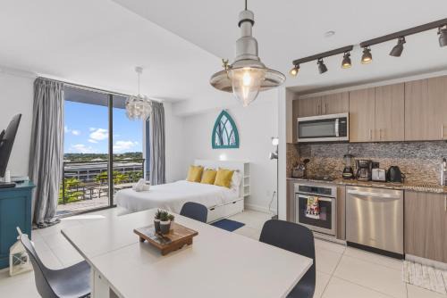 Doral Apartment | Modern Studio in Downtown Doral