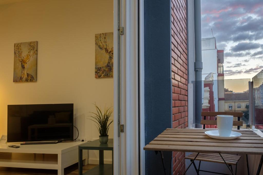 Jesus Apartment | Modern, Stylish Apartment with balcony