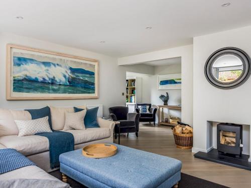 Bosham House | Modern Stylish Bosham Home - Pass The Keys