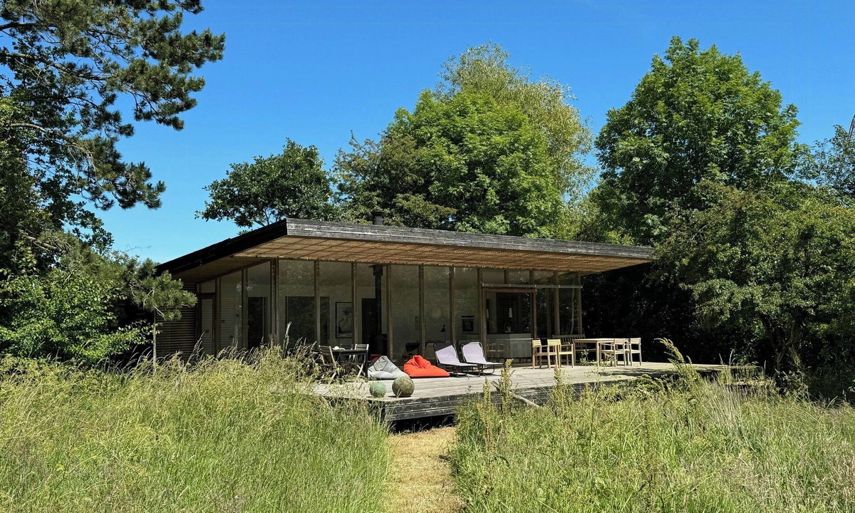 Samsø House | Modern summer house close to sea on Samsø