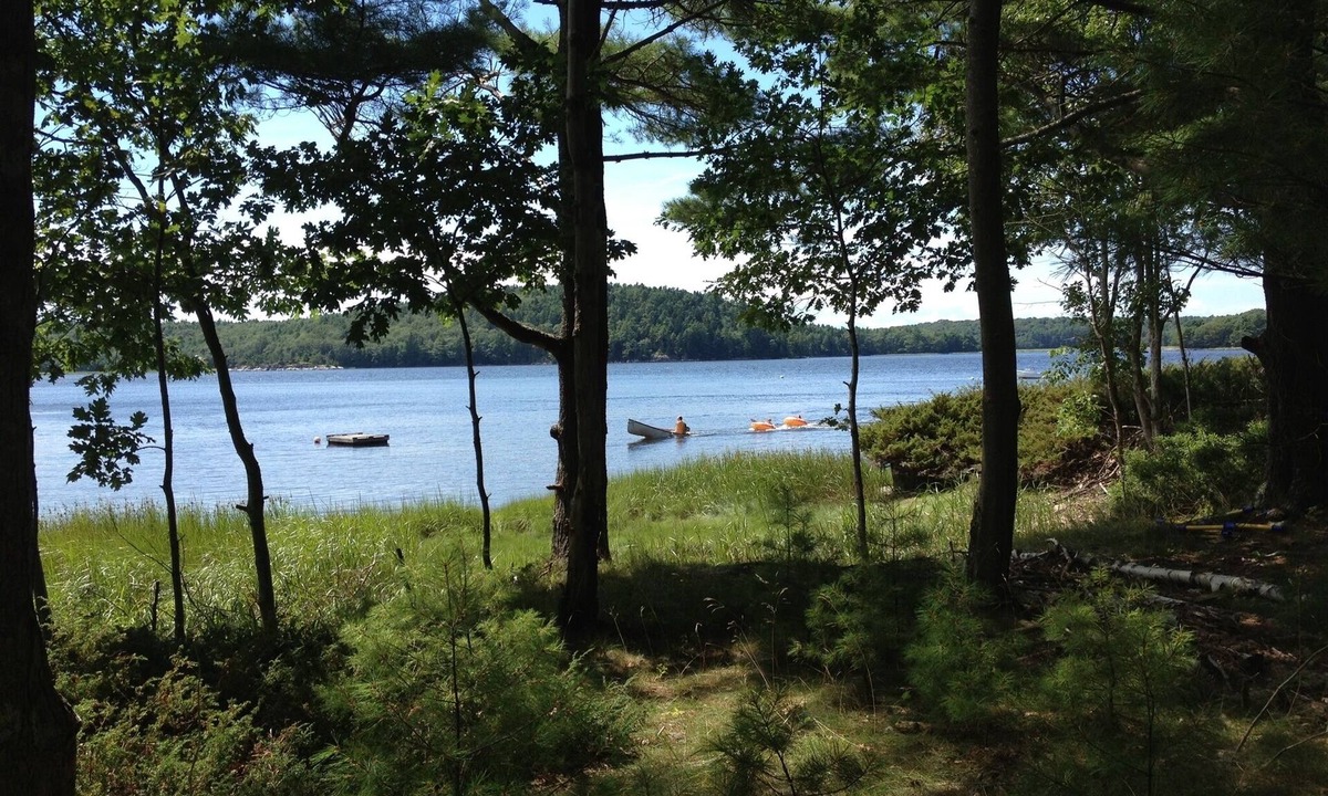 Georgetown House | Modern, Sunsets, Solitude, Swimming, Boating, close to Lobster and State Parks!