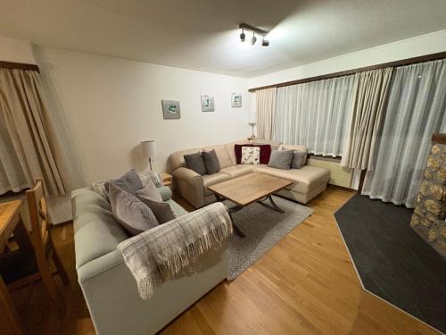 Taesch Apartment | Modern Täsch Apartment with Free Parking