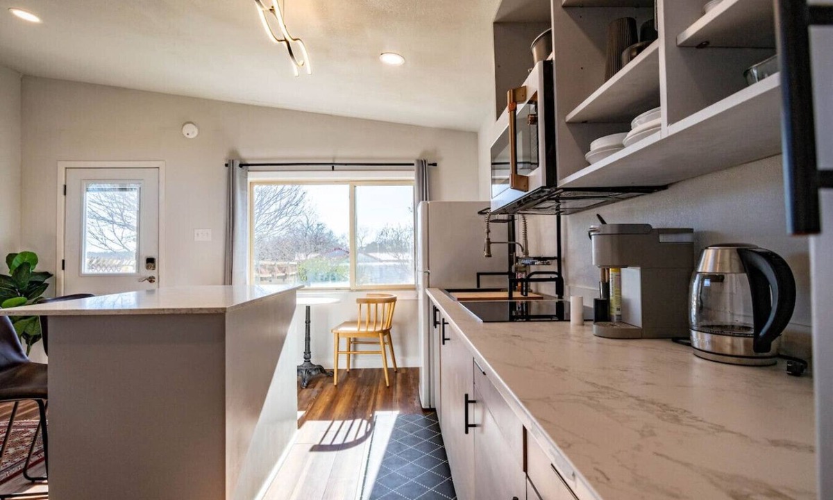 Fort Worth Apartment | Modern Tiny Dwelling