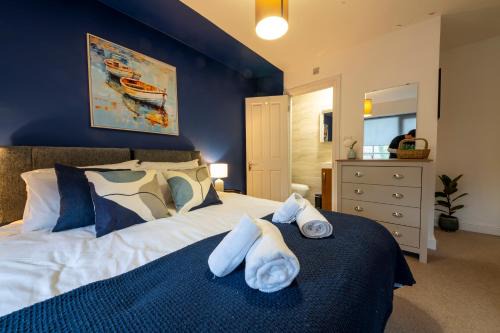 Watford Apartment | Modern Top Floor Apartment