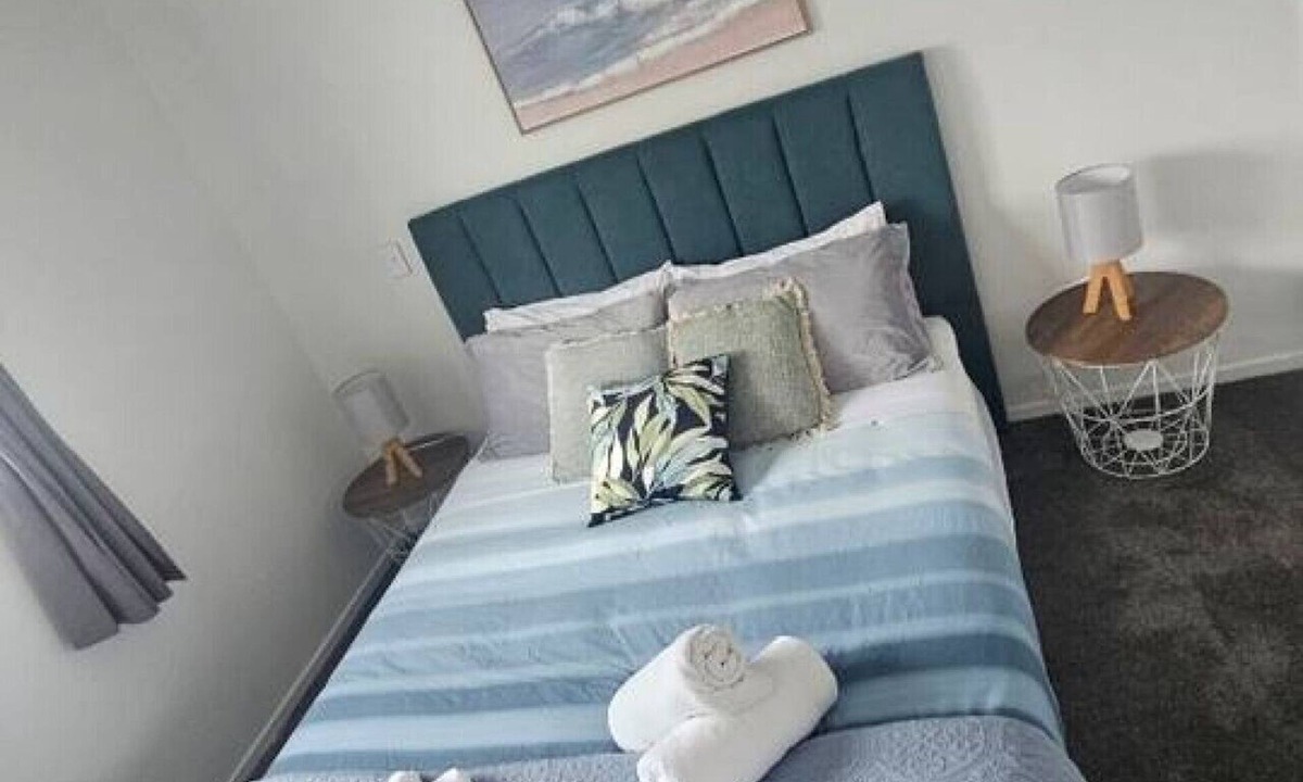 Lower Hutt Apartment | Modern, trendy apartment