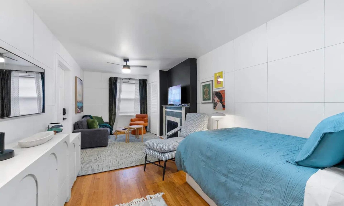 McGinley Square Apartment | Modern Urban Stay NYC PATH Access THE SQUARE