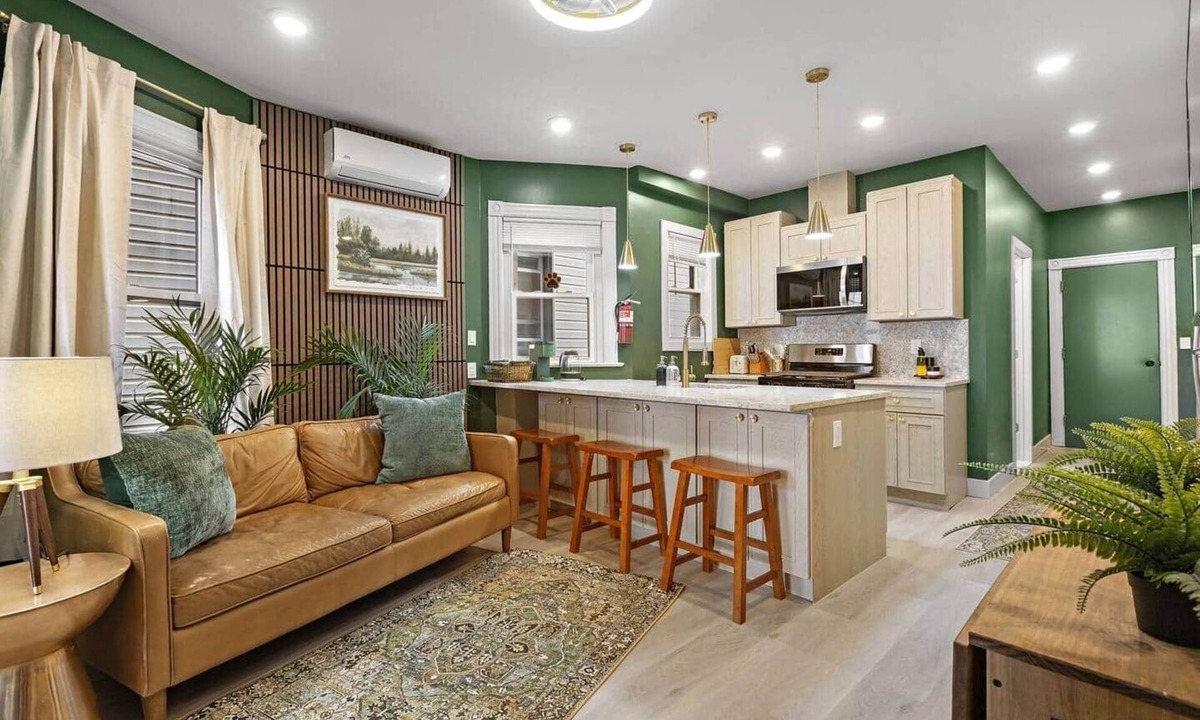 Hackensack River Waterfront Apartment | Modern Verde Chic 3BR Easy NYC Commute