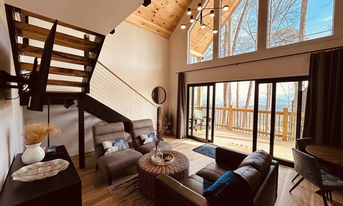 Sevierville Cottage | Modern View Cottage | Amazing Smoky Views