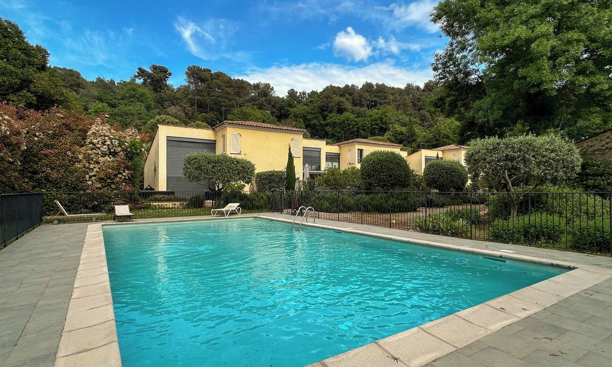 Saint-Paul-de-Vence House | Modern villa in calm private domain with pool near St-Paul de Vence