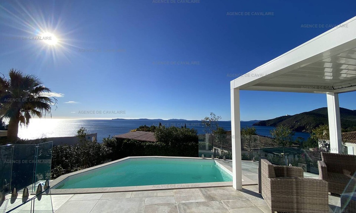 Cavaliere Villa | Modern villa with pool and air conditioning