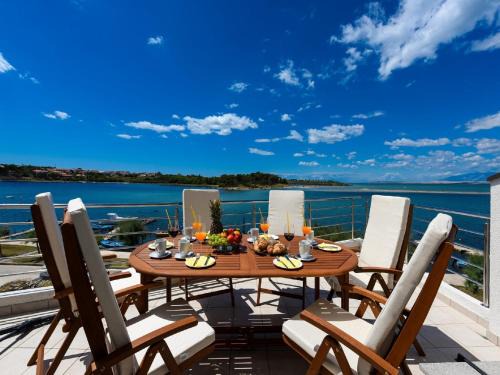 Nin Villa | Modern villa in Nin by the sea