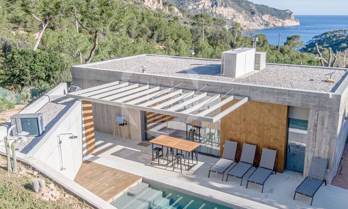 Aiguablava Villa | Modern Villa in Tamariu with AC, pool and amazing views. Monthly rental