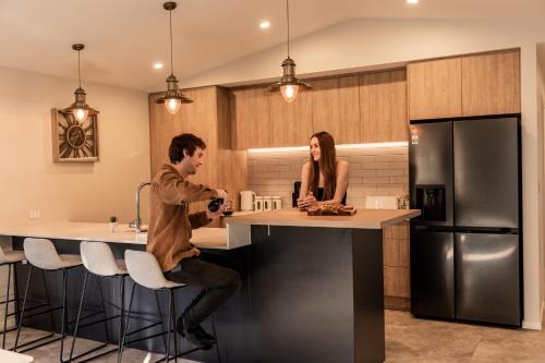 Hanmer Springs House | Modern Warm Table Tennis