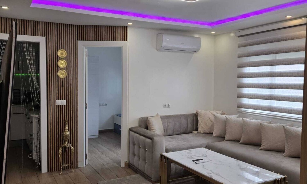 Terrassa Apartment | Modern Whole Lodging, Barcelona Terrassa