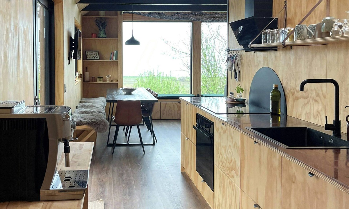 Nibe House | Modern wooden house near Halkær bredning